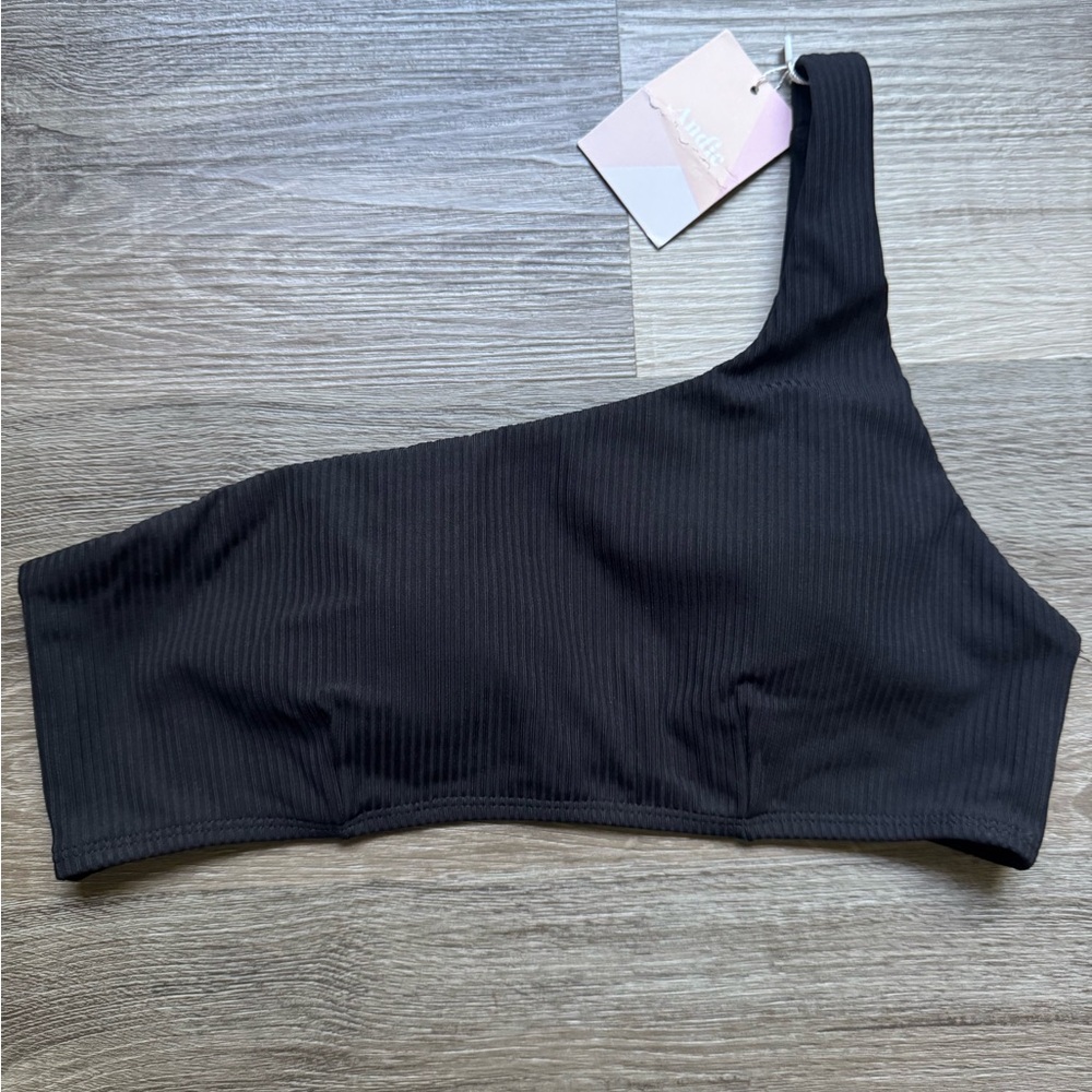 Andie Swim Wynwood Black One Shoulder Ribbed Bikini Top Women's Size Medium NWT